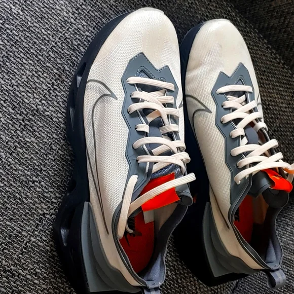 Nike Womens WMNS Zoom X Vista Grind Marathon Shoes